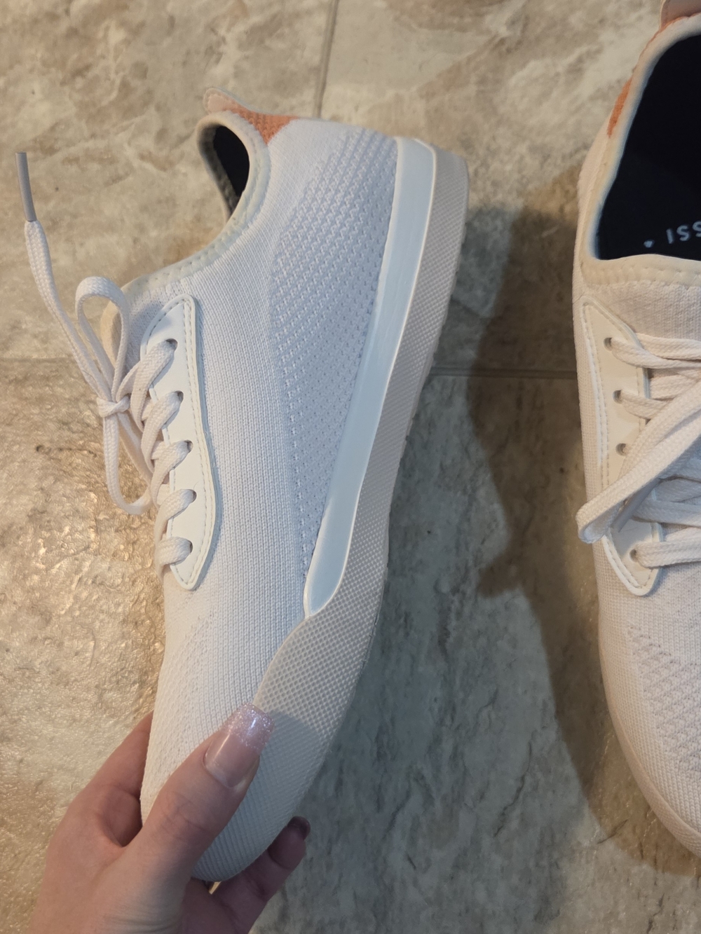 Women's Vessi Weekend Classic Sneakers - Picture 4 of 8